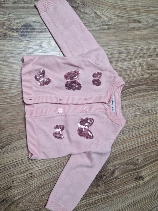 Sweterek niemowlęcy 62