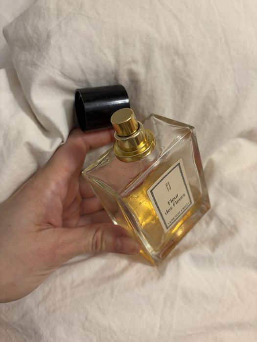 Perfumy fleur de fleurs - UNE NUIT A BALI