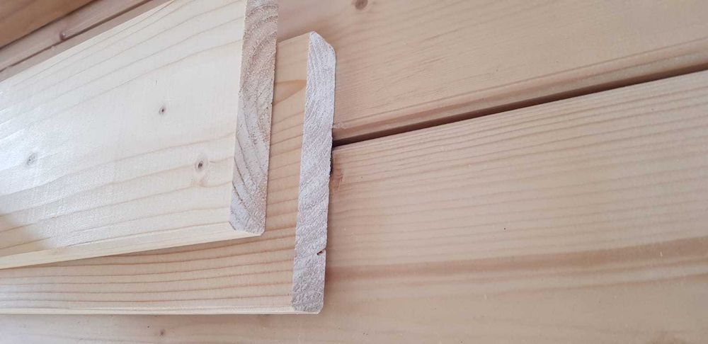 Deska strugana świerkowa, sucha 21x120x4800mm
