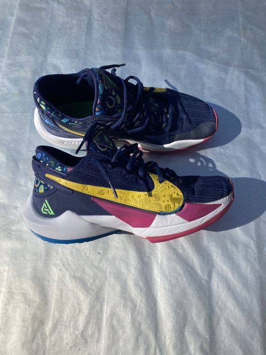 баскетбольні кросівки Nike Zoom Freak 2