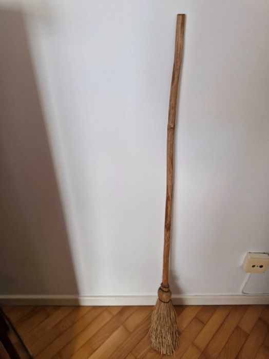 vassoura típica alentejana