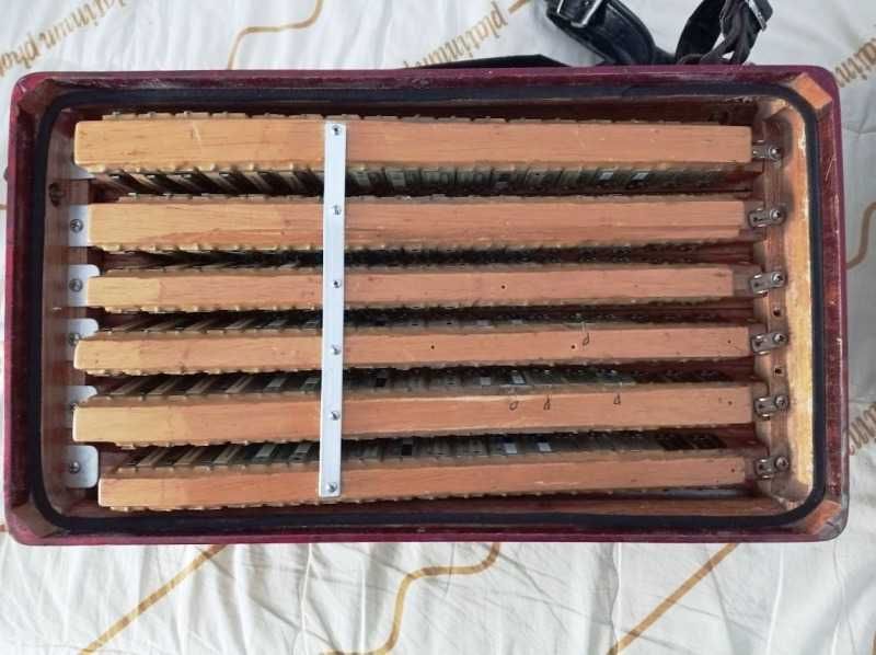 Acordeon Crucianell á 4ª voz