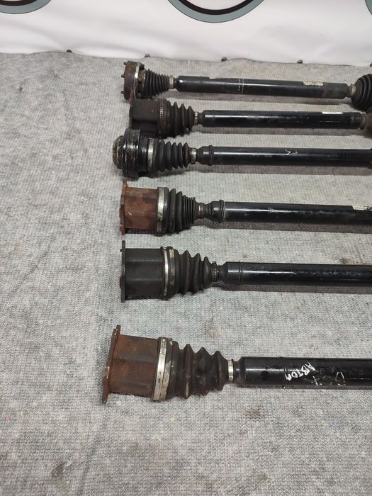 Полоось права Фольксваген Пассат Б6 Полоось Фольксваген Passat B6 Па