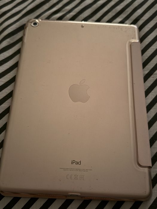 Apple iPad 10.2” (9th Gen) 64GB Wi-Fi Silver 2021 (MK2L3)