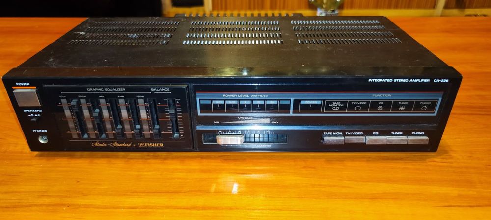 Wieża Fisher sprawna