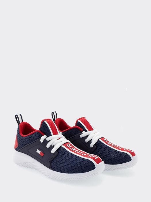 Продам кроссовки  Tommy Hilfiger