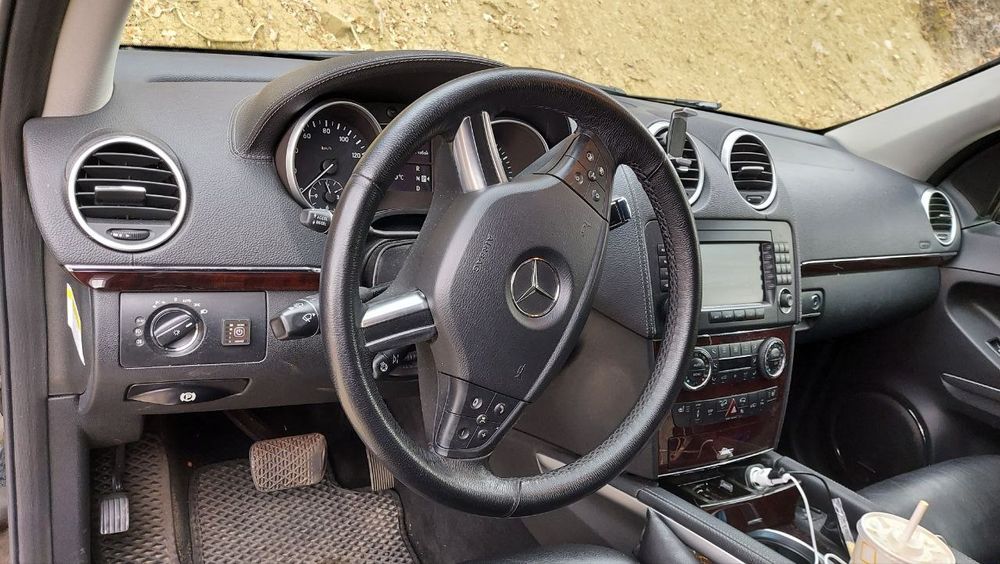 Продам Мерседес GL550