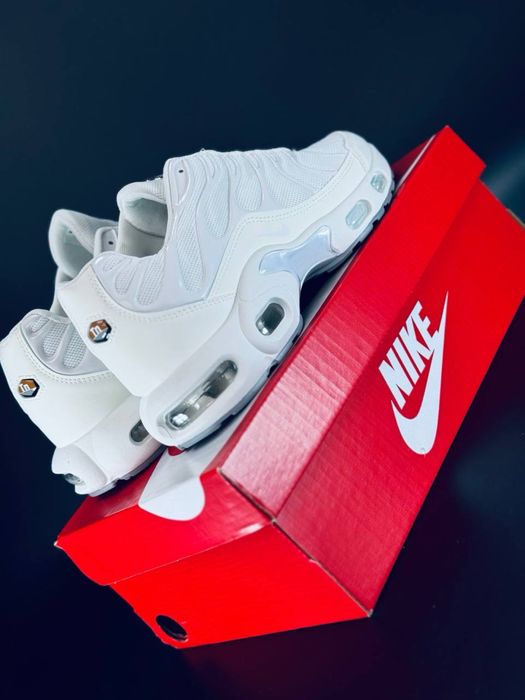 Nike air 95 женские/ кроссовки летние найк кожаные найки белые женские Найк Аир Макс 95 жіночі білі кросівки Найк Nike Air Max 95 Nike 95 єір мах аір