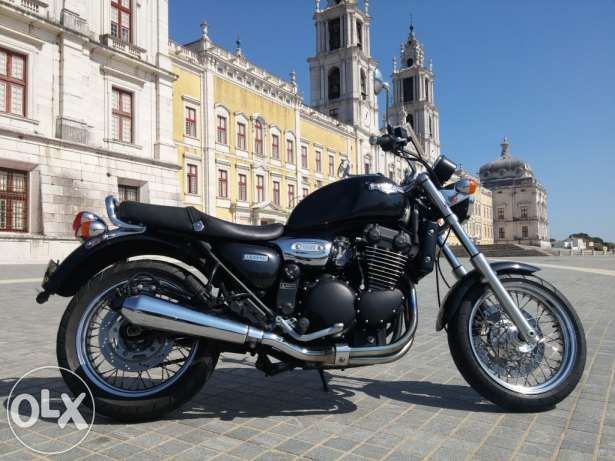 Triumph legend tt 900