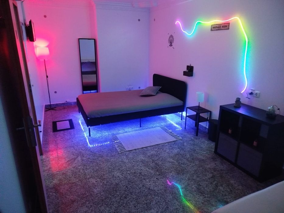 Alugamos quartos casal- despesas incluídas