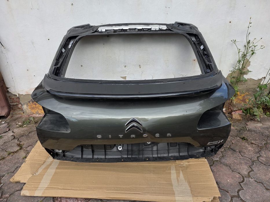 Citrone C5X elektryczna klapa bagażnika