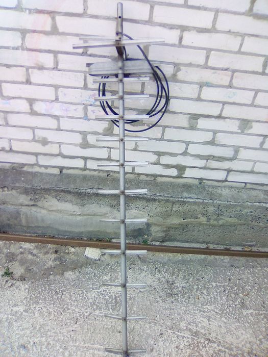 Антенна польська з підсилювачем