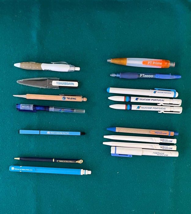 Esferográficas, cerca 220, 3as fotos Coleção