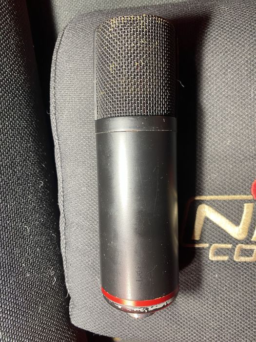 Microfone Scarlett Studio - Microfone Condensador