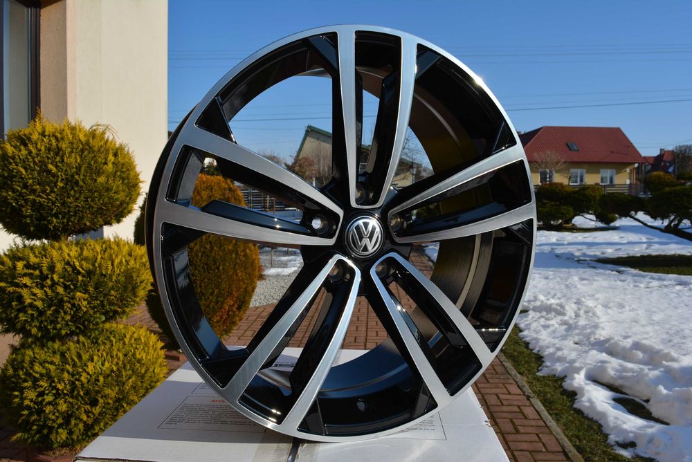 Felgi 19" 8J ET45 Volkswagen Golf Passat CC T-Rock ID Nowe #512