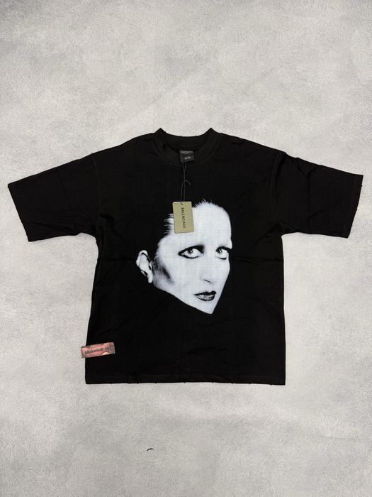 Футболка Balenciaga Mina music 2025