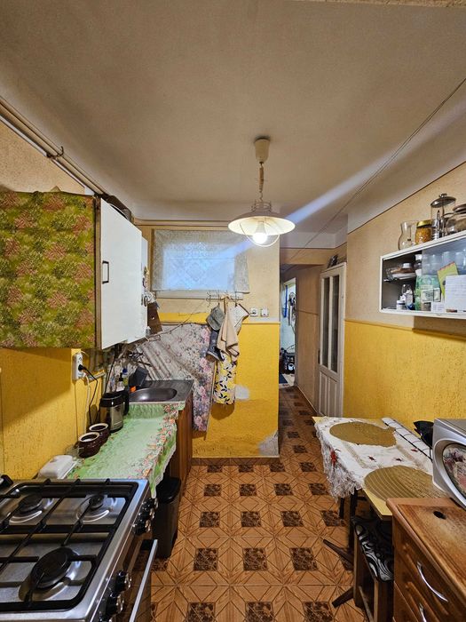 Продаж двохкімнатної квартири в Поляні