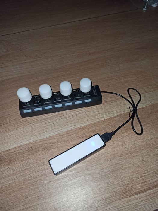 Концентратор, хаб, usb-розгалуджувач на 7 портів usb-лампи, ліхта