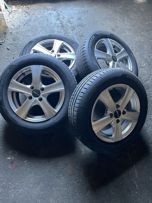 Продам комплект коліс для Geely CK-2, радіус R14, гума Hankook Kinergy Eco2 розміром 175/65 R14