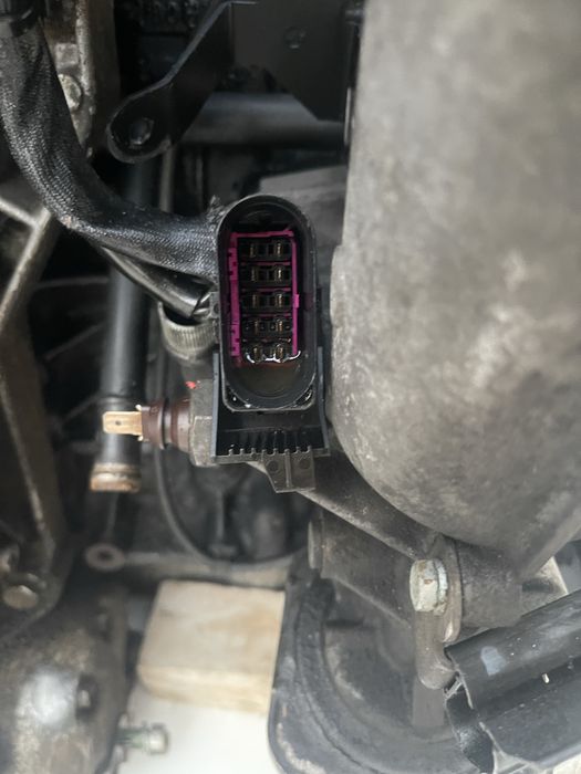 Pecas Motor VP AHF injetores e bomba injectora