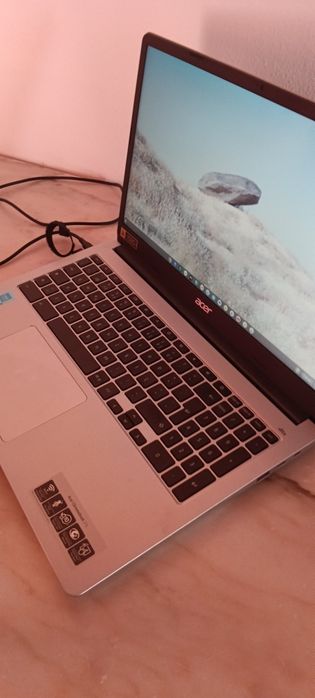 Portátil ACER Chromebook 315 (15.6'' - Intel Celeron N4500 - RAM: 8 GB - 128 GB eMMC - Intel UHD Graphics)