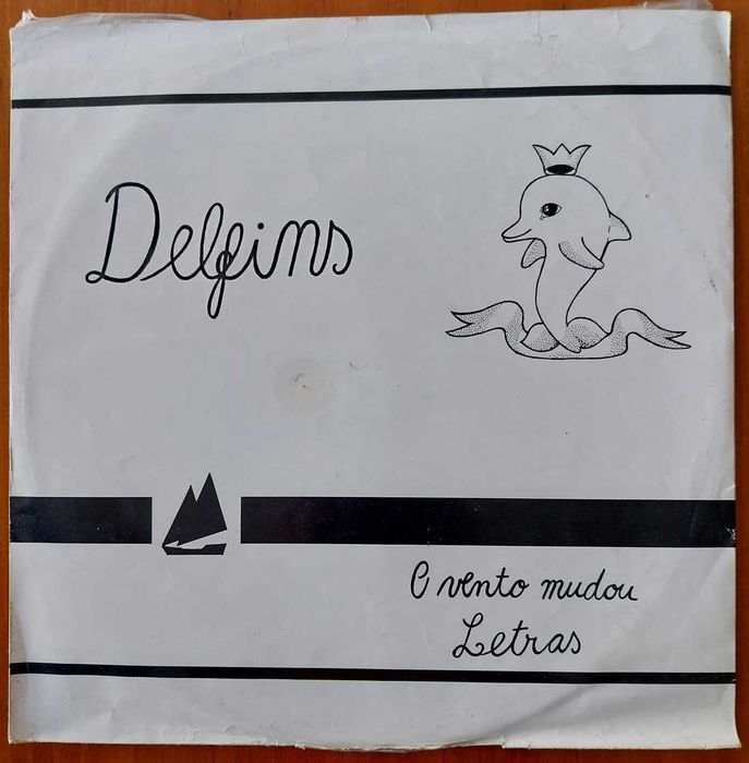 Rare vinyl: Delfins "The Wind Has Changed / Lyrics"