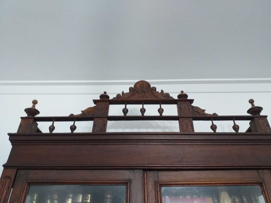 Louceiro Henrique II todo de origem