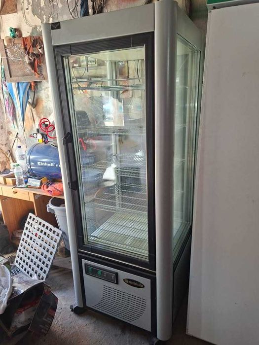 Vitrine vertical frio Scaiola