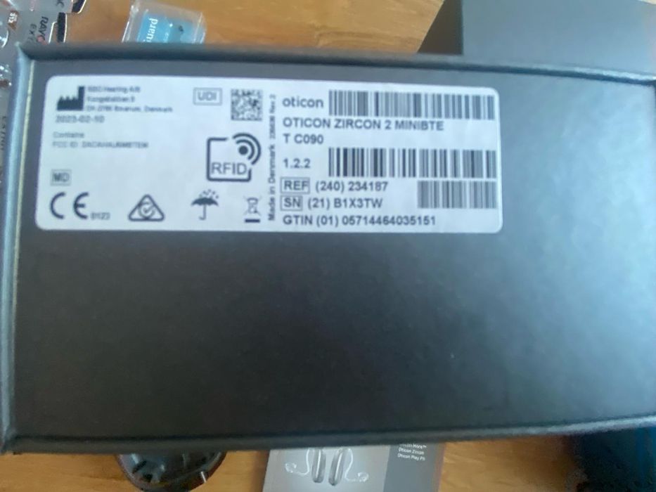 Aparat słuchowy  Oticon