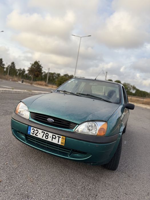 Ford Fiesta 2000