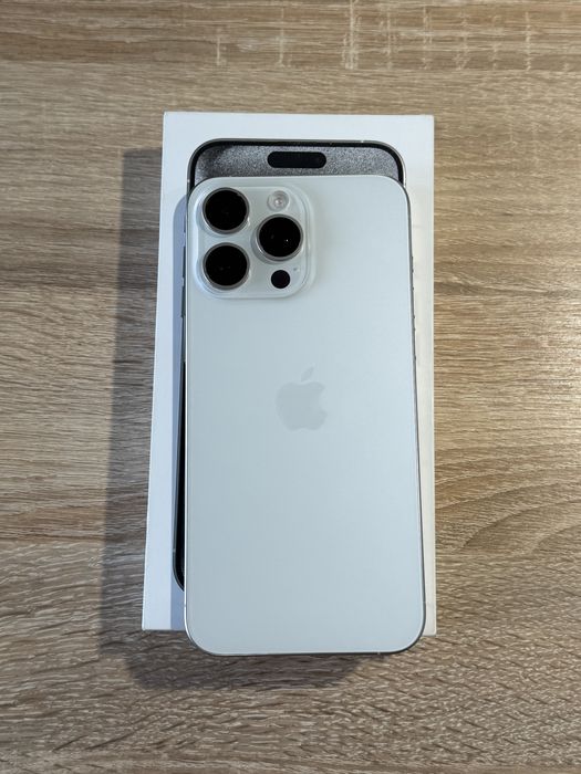 IPhone 15 pro max 256 gb