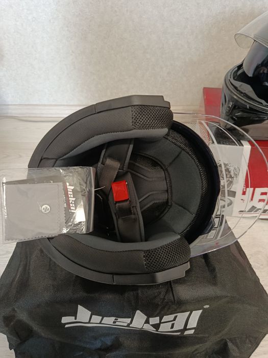 Шлем  сертифицированый открытый модуляр Jekai размер М 56-58см .р L 59-60. горнолыжный  Svans р М