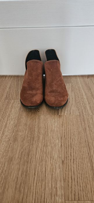 Botki damskie zamszowe