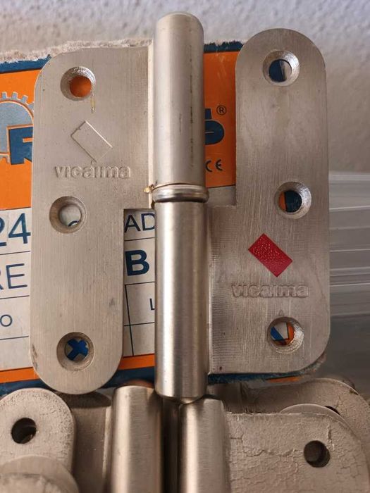 Dobradiças de elevada qualidade Vicaima