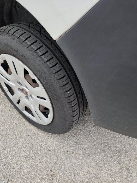 Carrinha Fiat Doblo M-jet 2 de 95Cv impecável  (reservada)