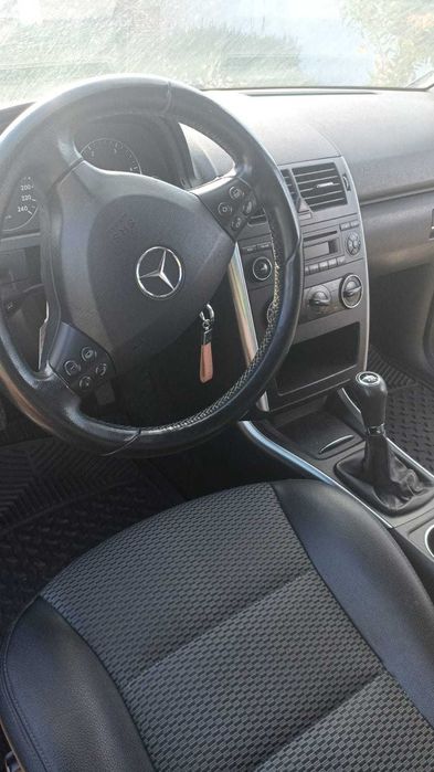 MERCEDES BENZ - A 160 CDI - Avantgarde – Blue Efficiency - Coupé NACIONAL