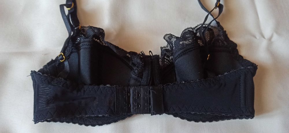 Czarny biustonosz Baci 694 Semi Soft - 70C