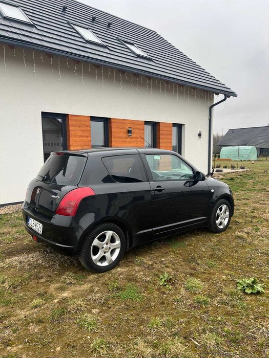 Suzuki Swift 1.3  153tys.