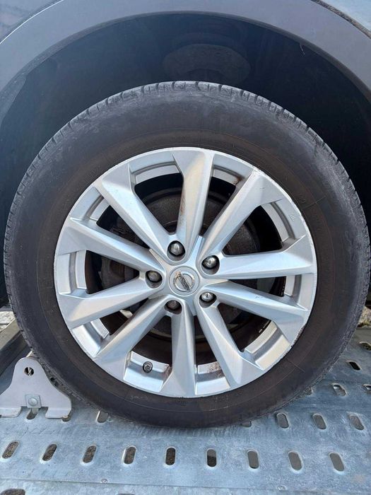 Jantes Nissan Qashqai 215/60R17