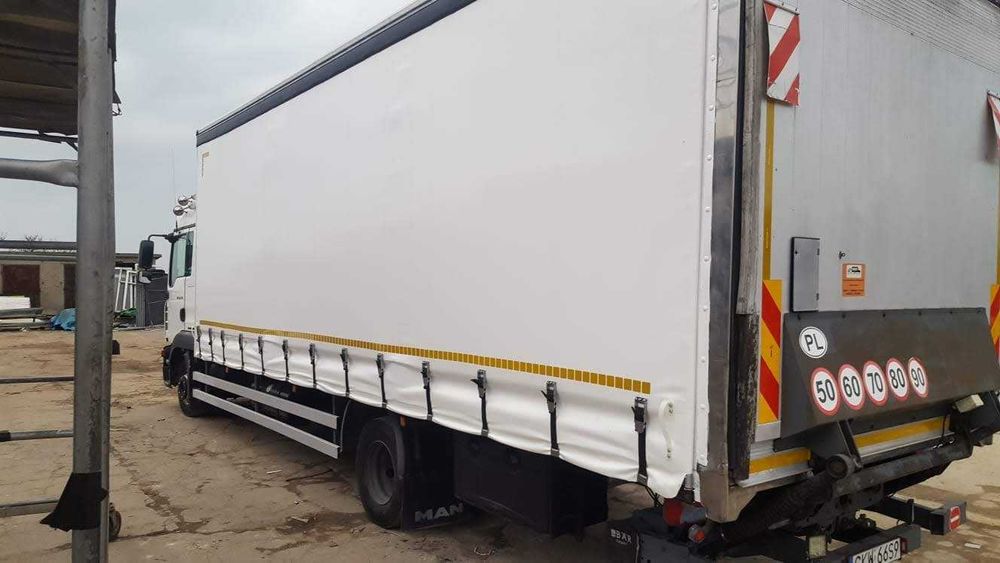 Przeróbka kontenera na firankę