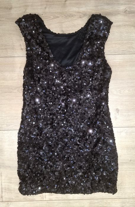 Lila sukienka cekiny r. 14