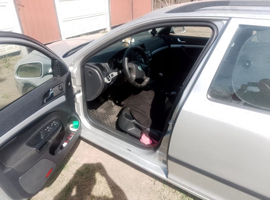 Шкода А 5 в гарному стані