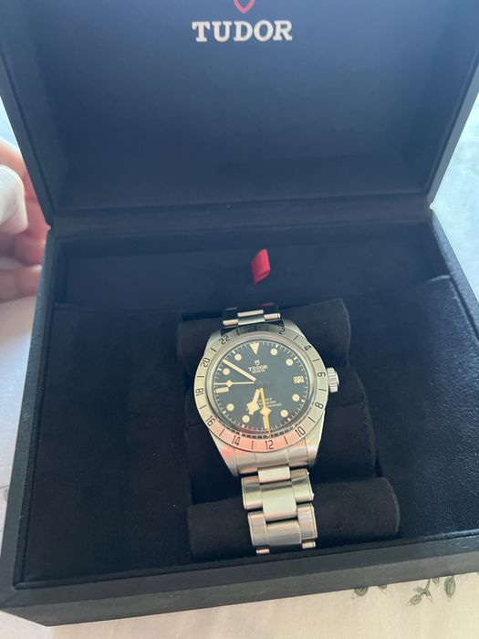Tudor Black Bay