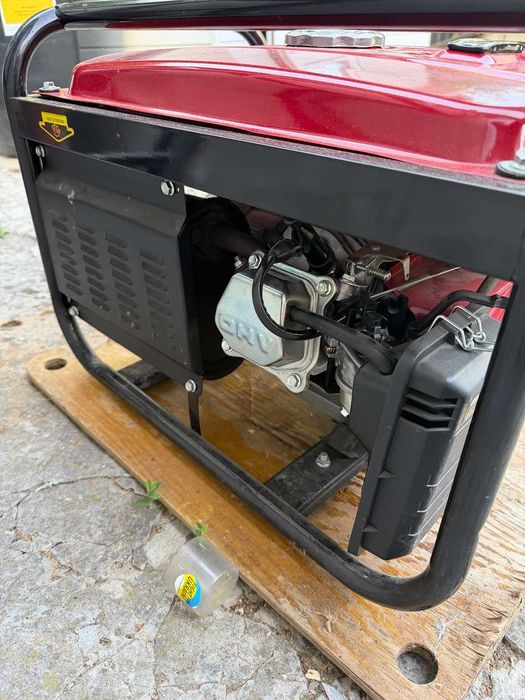Продам бензиновий генератор Walter Stahl PR8500W