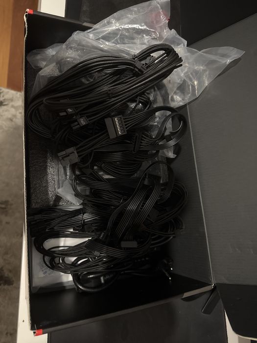 Asus ROG strix 850w aura edition