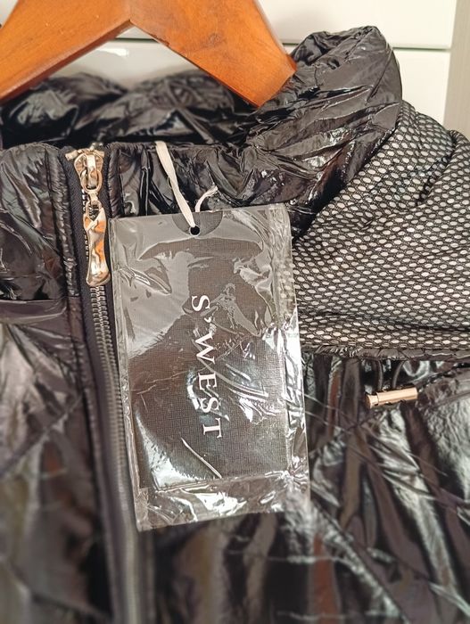 Nowa kurtka damska przejściowa lakierowana