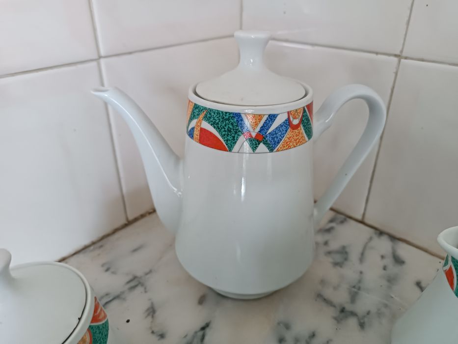 Conjunto de chá em porcelana