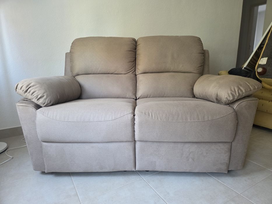 Sofá 2 Lugares Reclinável - Semi-Novo