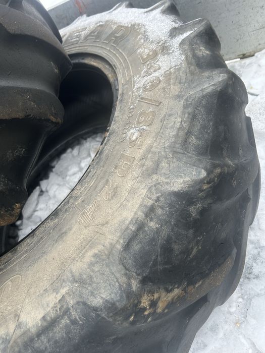 Używane Opony 13,6R24