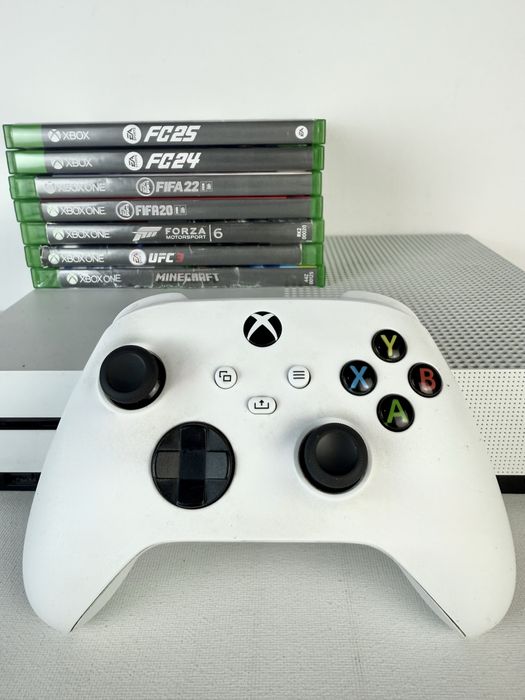 Xbox One S 1TB Gry + 2 Pady